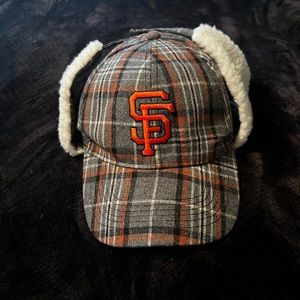 Women’s Giants hunters cap